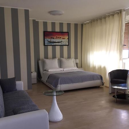 Отель Tower Venice Местре Экстерьер фото